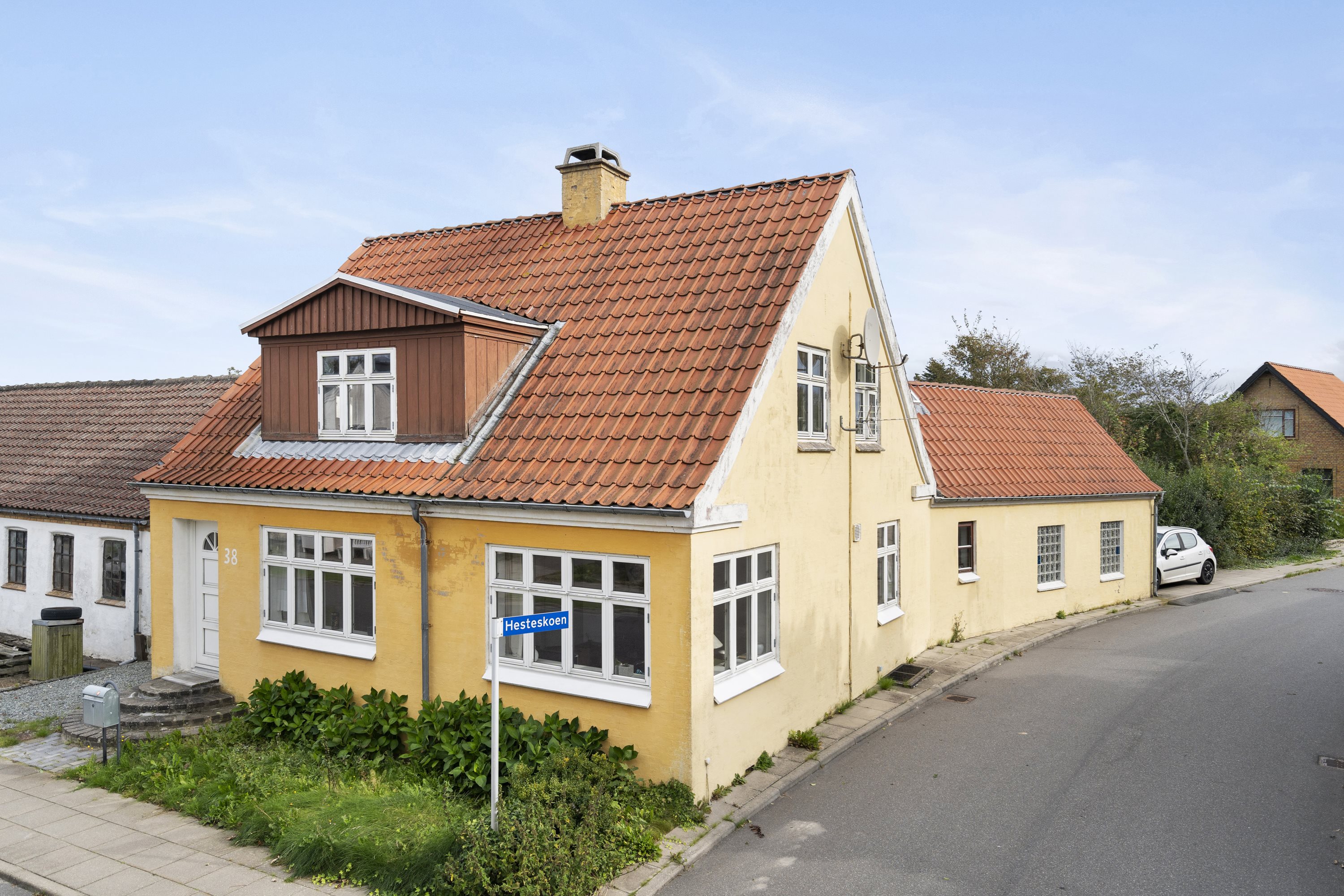 Villa på Hovedgaden 38 9480 Løkken.